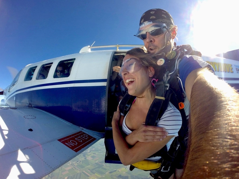 Tandem Skydive up to 14.000ft - Free Transfers - Image 3