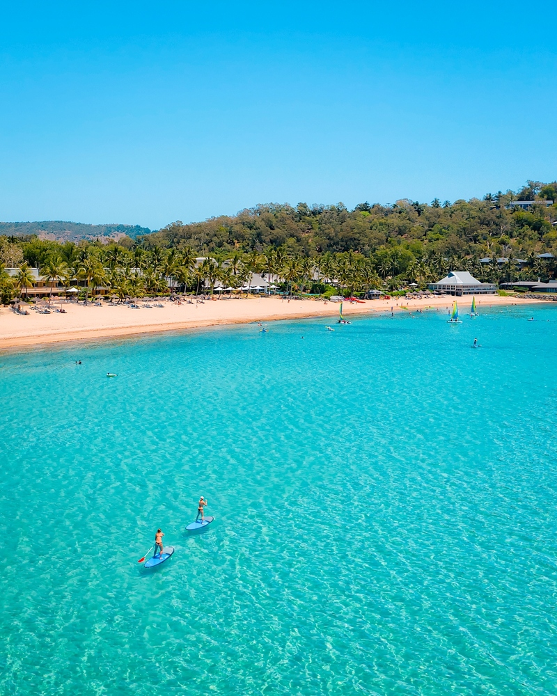 Whitehaven Beach & Hamilton Island (Lunch at Marina Tavern)
